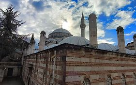 Nur Home1 Abuzer Yegin